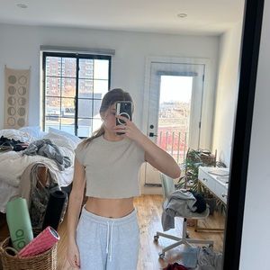 Brandy Melville tee raw hem